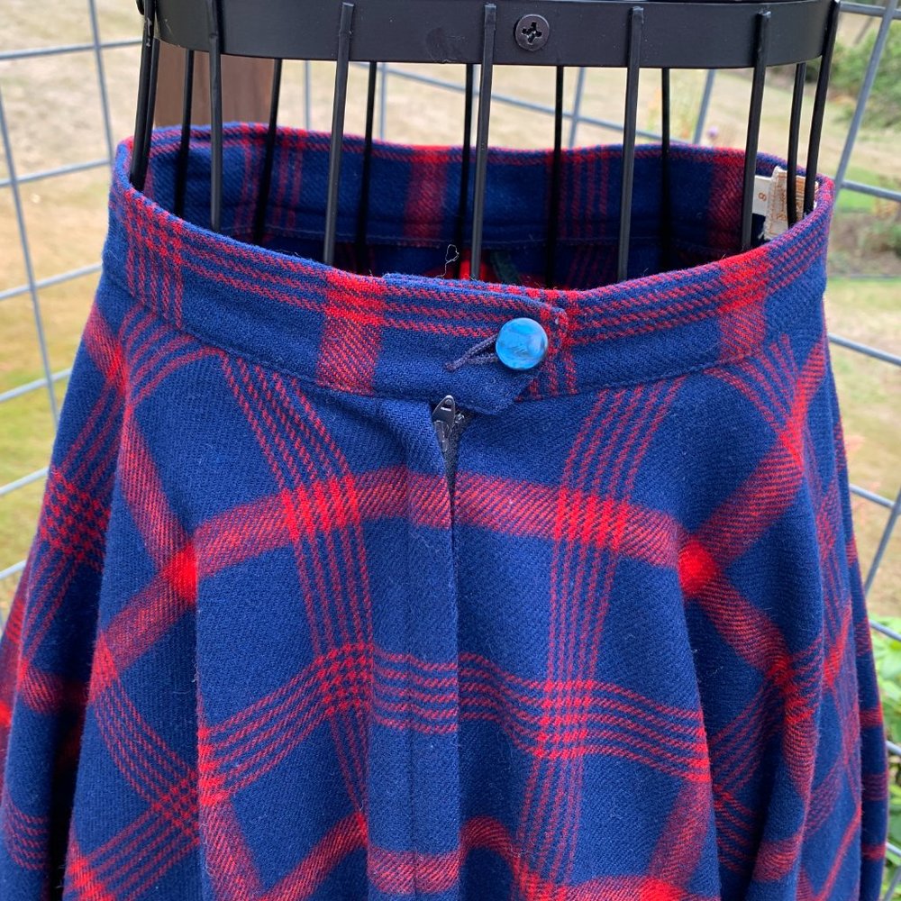 Pendleton Authentic 100% Pure Virgin Wool Plaid S… - image 5